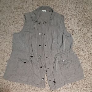 Stylish Gray Women's Sleeveless Vest